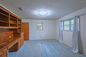 7601 Trimble Drive - Photo 19