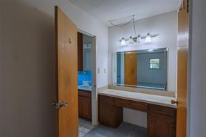7601 Trimble Drive - Photo 20