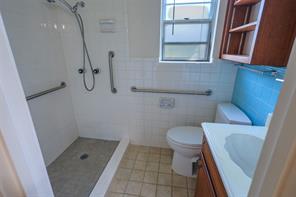 7601 Trimble Drive - Photo 21