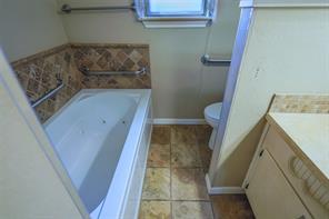 7601 Trimble Drive - Photo 24