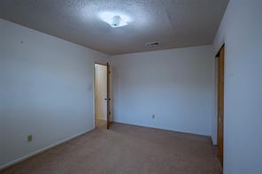 7601 Trimble Drive - Photo 28