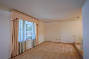 7601 Trimble Drive - Photo 5