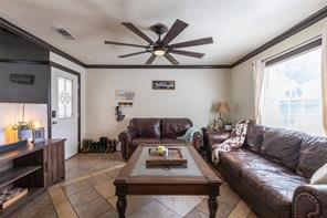 1418 Green Street - Photo 5