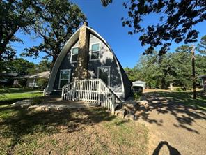 315 Highlander Heights - Photo 1