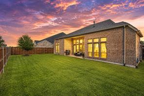 2837 Midlake Drive - Photo 3