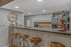 727 Callender Lake Drive - Photo 14
