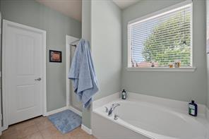 1395 Bay Line Drive - Photo 16