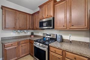 1395 Bay Line Drive - Photo 9