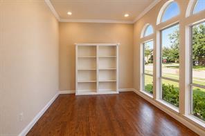 4907 Wood Lake Drive - Photo 11