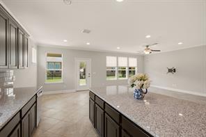 1681 Port Royal Lane - Photo 15