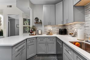 4040 Avondale Avenue - Photo 10