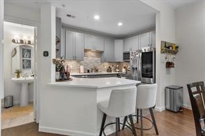 4040 Avondale Avenue - Photo 8