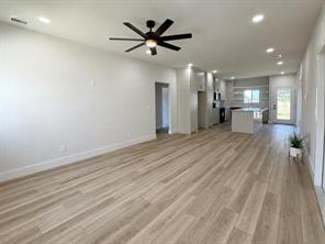 413 N Cleburne Whitney Rd - Photo 3