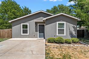 2724 Sarah Street - Photo 1