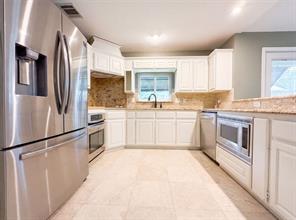 1416 Willow Wood Drive - Photo 2