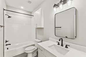 829 Premier Parkway - Photo 14