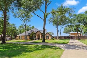 44 Jennifer Lane - Photo 1