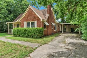 1404 E Tennie Street - Photo 1