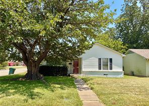 2225 N Shannon Street - Photo 1