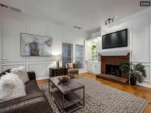 818 Torrey Pines Lane - Photo 4