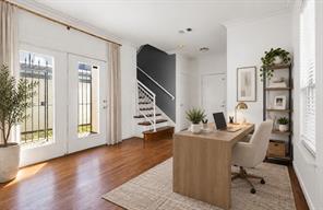 4116 N Hall Street - Photo 1