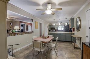 7028 Willis Avenue - Photo 14