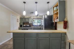 7028 Willis Avenue - Photo 9