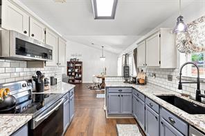 1115 E 6th Street - Photo 14