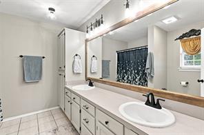 1115 E 6th Street - Photo 23