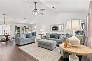 1115 E 6th Street - Photo 6