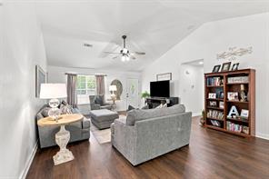 1115 E 6th Street - Photo 8
