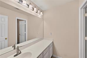 6777 Gatewick Drive - Photo 30