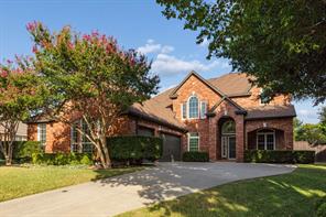 2713 Greenview Drive - Photo 1