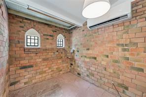 501 Lakeshore Road - Photo 8