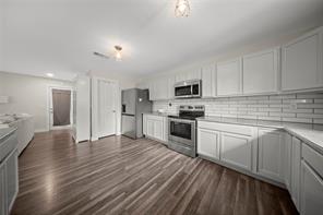 3535 Virginia Boulevard - Photo 11