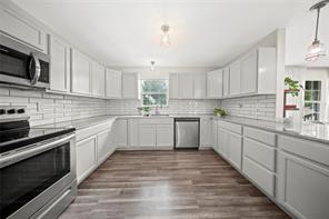 3535 Virginia Boulevard - Photo 3