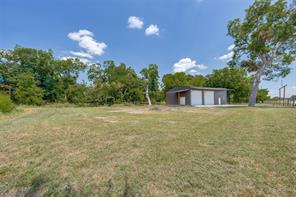7186 State Highway 24 - Photo 24