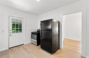 604 E Morton Street - Photo 15