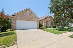 415 Patricia Lane - Photo 1