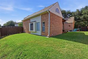 11013 Hermitage Lane - Photo 23