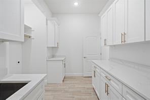 680 Jennings Lane - Photo 24