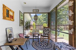123 Oak Street - Photo 18