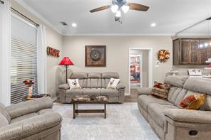123 Oak Street - Photo 3