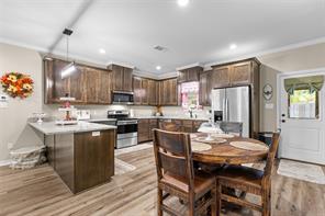 123 Oak Street - Photo 9