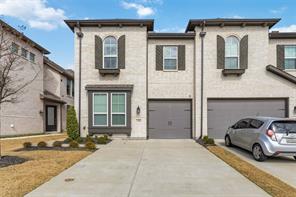 1128 Queensdown Way - Photo 1