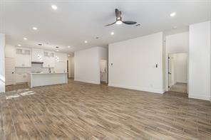 116 Oakwood Drive - Photo 9