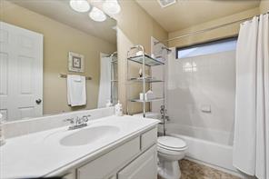 1019 Hot Springs Drive - Photo 27