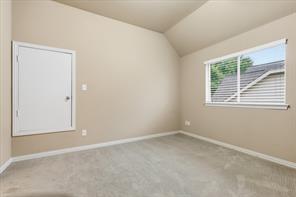 1019 Hot Springs Drive - Photo 29