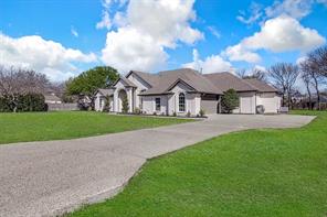 125 Devon Court - Photo 1