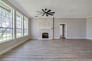 125 Devon Court - Photo 11